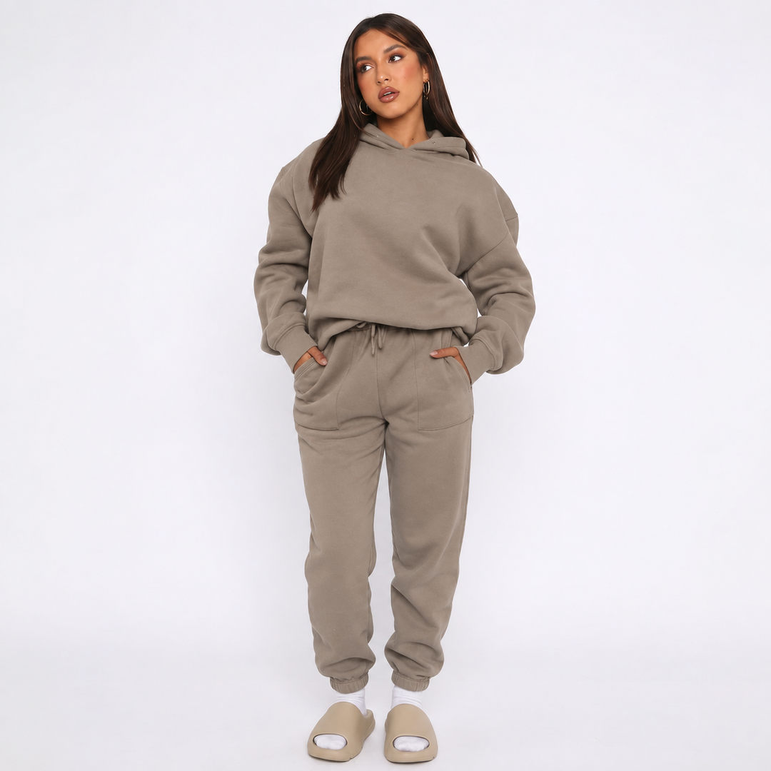 Trainingspak Dames | Oversized Hoodie &amp; Relaxed Jogger Look